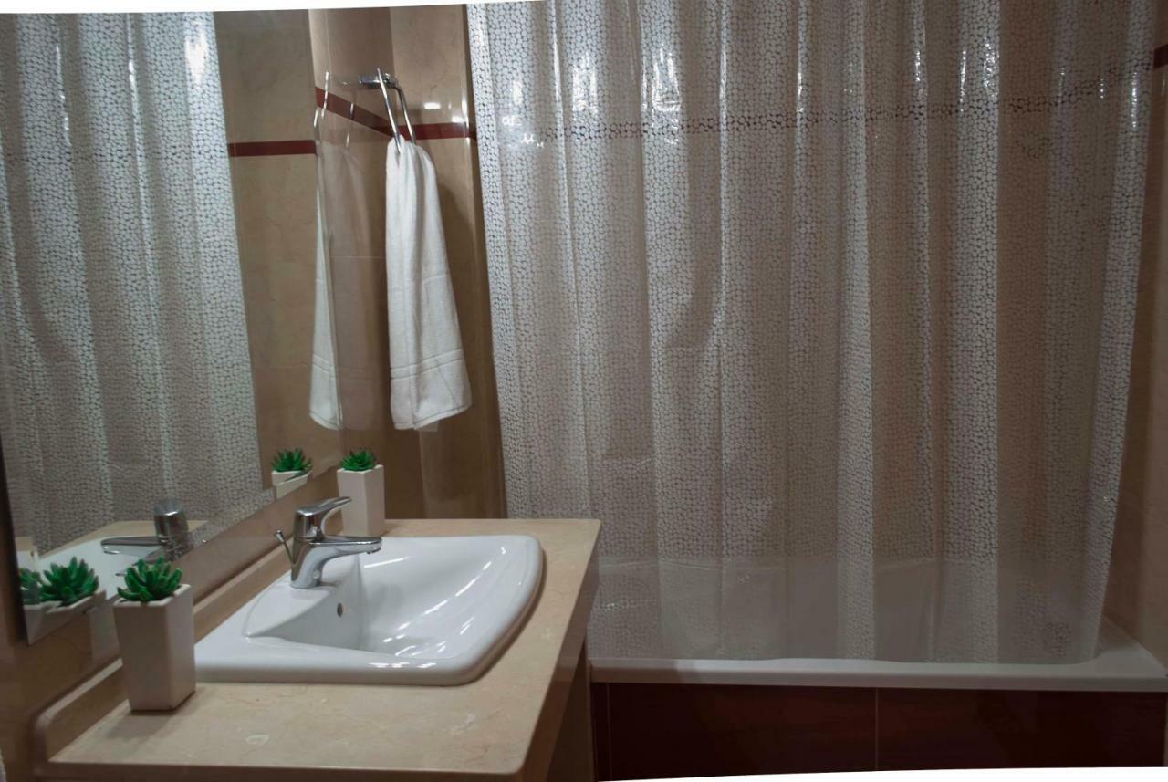 Apartamento céntrico con parking privado Córdoba Exterior foto